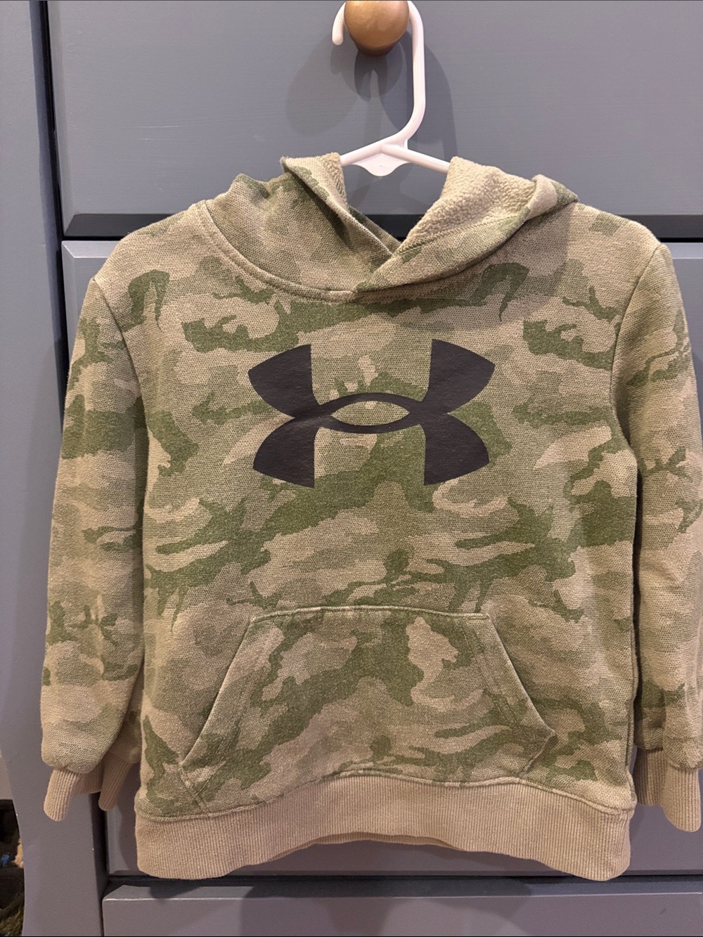 Under Armour Kids' Green Camo Hooded Pullover with Logo